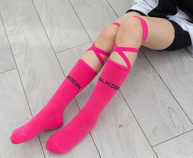 Meia infantil street fashion